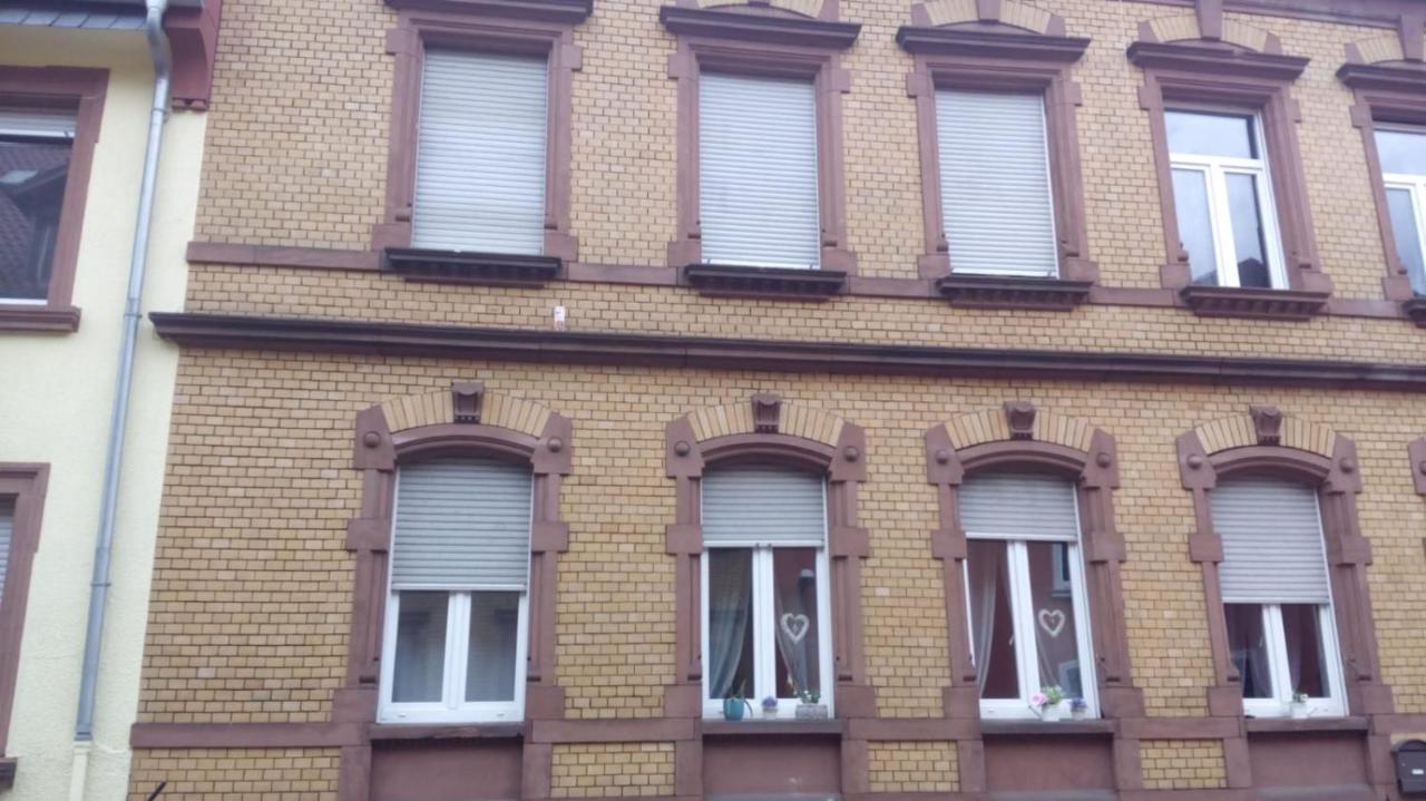 Familien Zimmer Kaiserslautern Exteriör bild